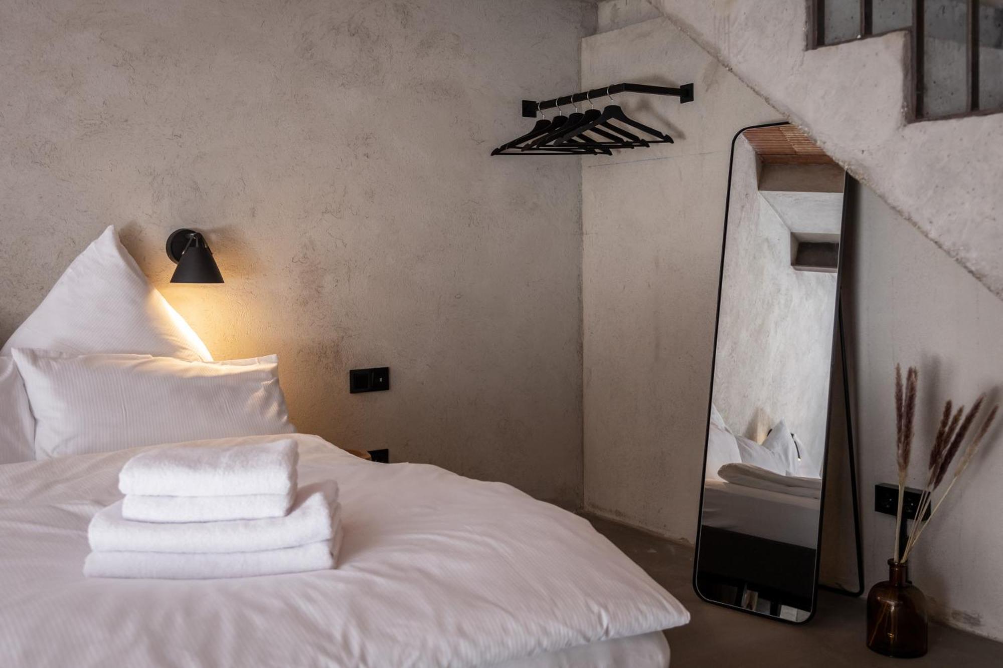 Coolest Apartment In Berlin, Easy Check-In, Close To Center, Black & White Maisonette #6 Exterior foto